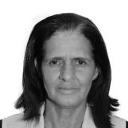 Ilda Braga Costureira
