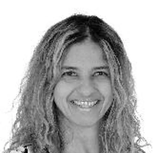 Verlinda Robles