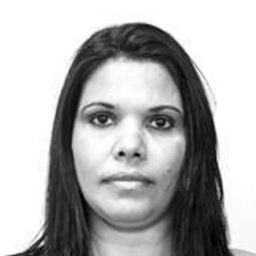 MARCIA FIALHO
