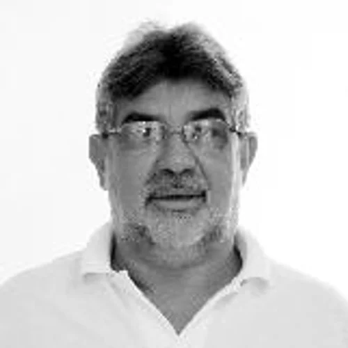Carlos Emir