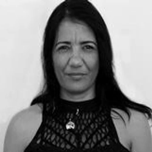 JULIA BAIANA