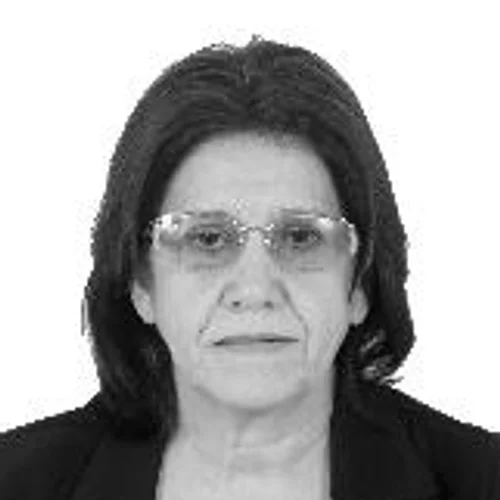 LUCIA CRUZ