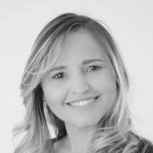 Ione Soares