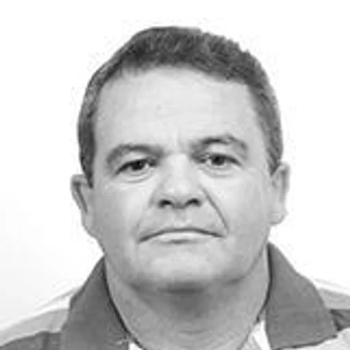 ZÉ BOMBINHA