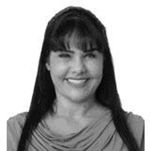 Jacqueline Lira