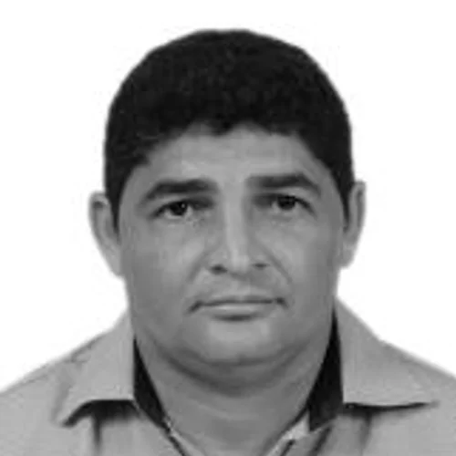 PROFESSOR FRANZ LUSTOSA