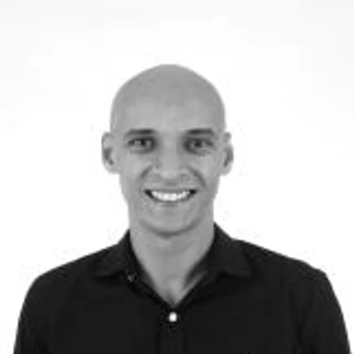 ARTUR MENDONÇA