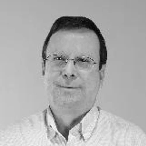 Dr. Antonio Correia