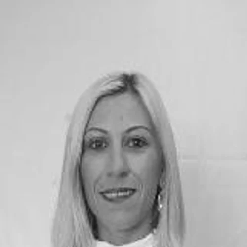 ALINE MOTTA