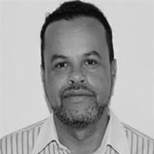 ISAAC SANTOS