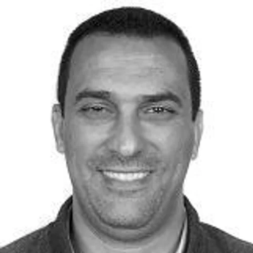 Dr Rodrigo Meleki