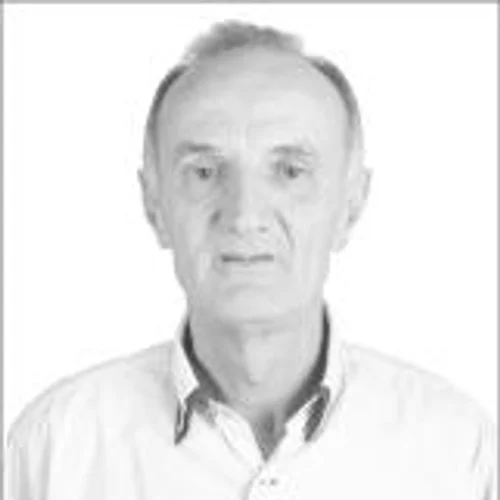 DR. RENATO PAIVA