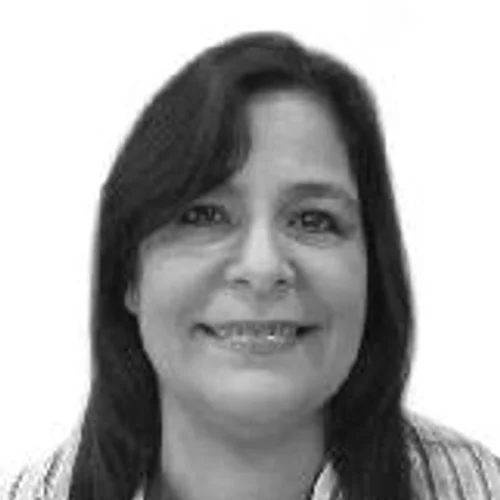Dra. Valéria