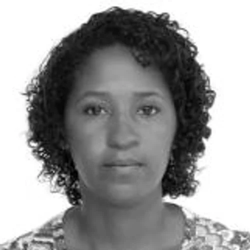 PATRICIA DE BRITO