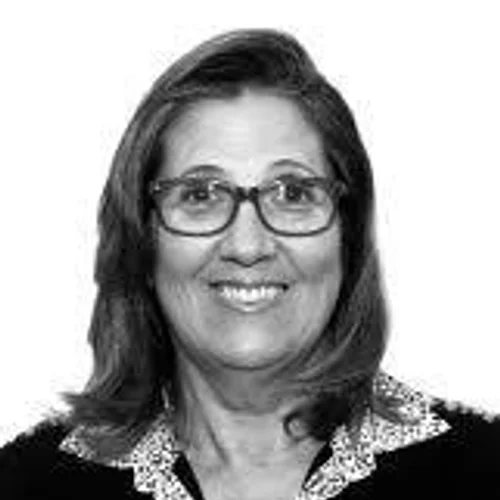 Edna Castro