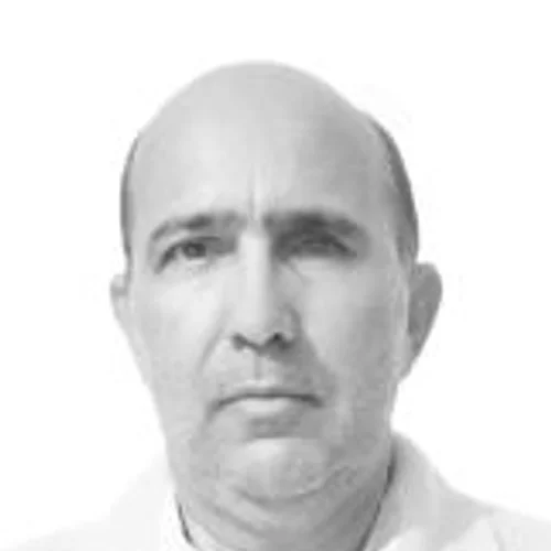 DR. CARVALHAL