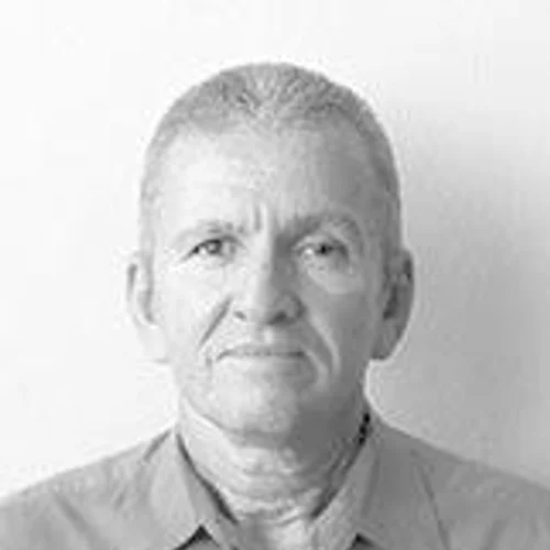 JOÃO EMÍDIO