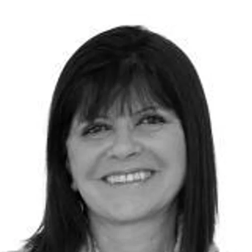 Professora Thania