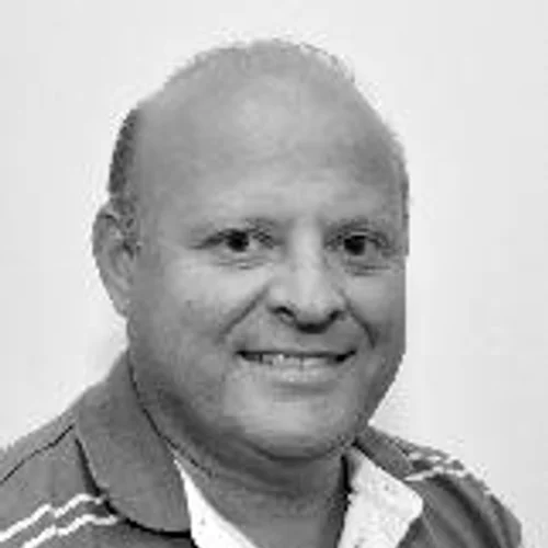 ROBERTO NAVAL