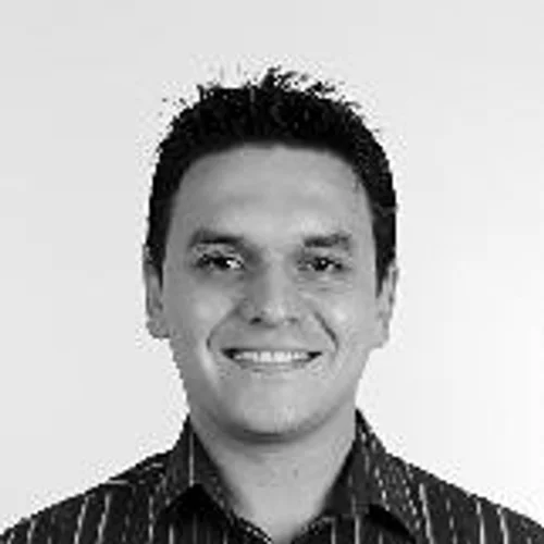 VINICIUS MAKEVITZ