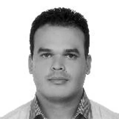 MARCIO SANTOS