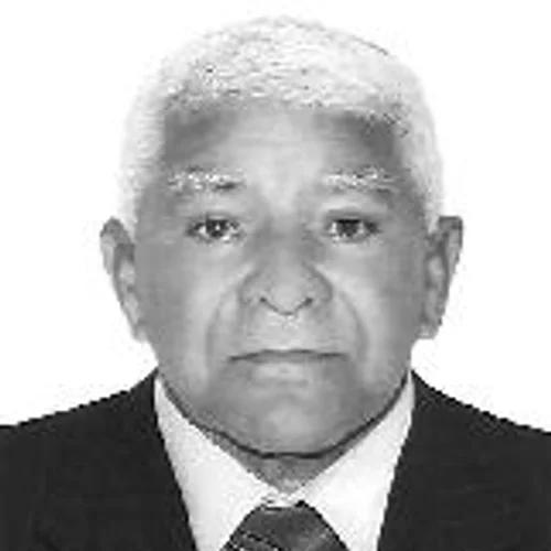 ZÉ MOURA