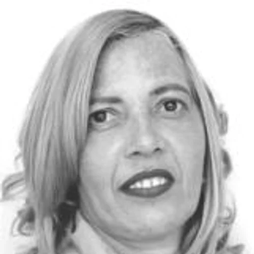 LUZIA BAIANA