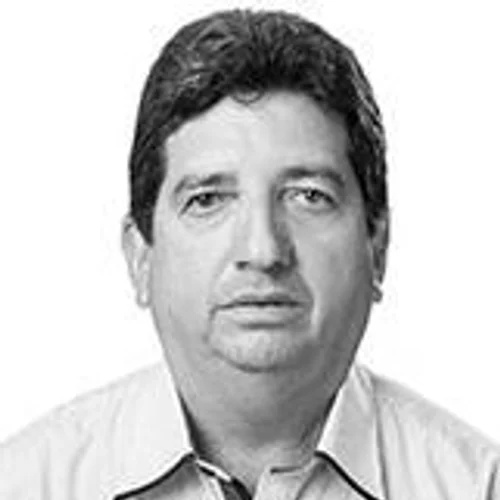 DEDE PEREIRA