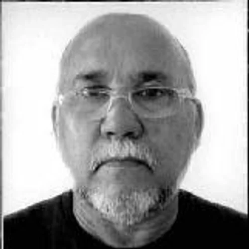 Professor Roberto Monte