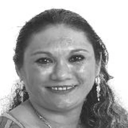 PROFESSORA LOURA