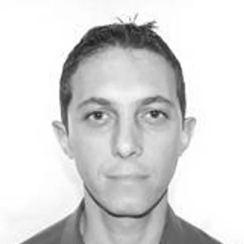 LEANDRO PEIXOTO