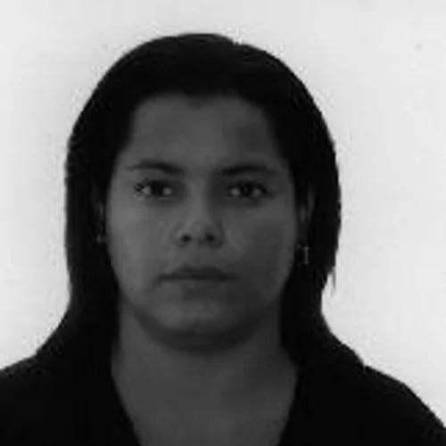 TIA LEANDRA