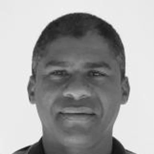 MIGUEL MOREIRA