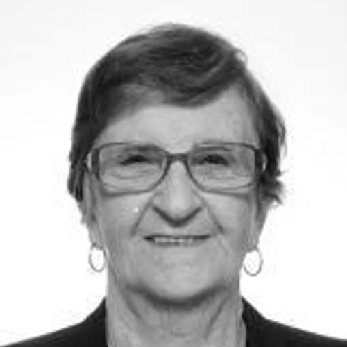 DONA AMÉLIA