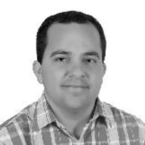 NANDO LEAL