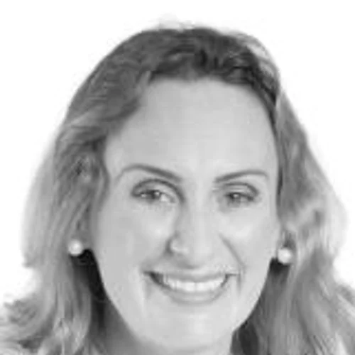 DRA. MÔNICA PIMENTA
