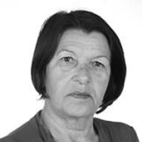 Célia Ribeiro