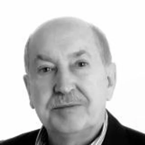 CARLOS LYRA