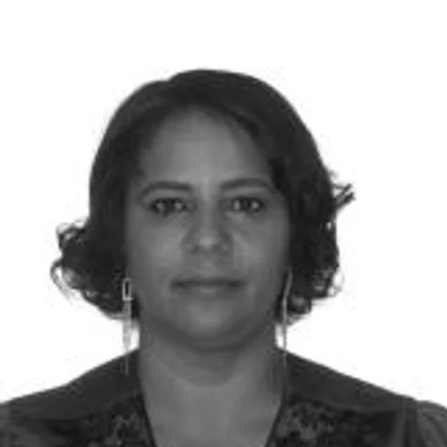 Josiene Menezes