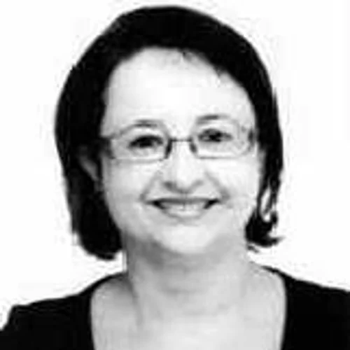 KA FERREIRA