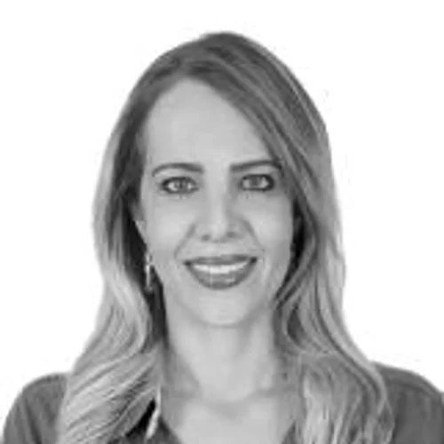 MARIA CLAUDIA