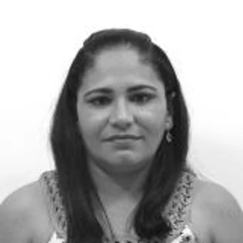 PROFESSORA MARICÉLIA