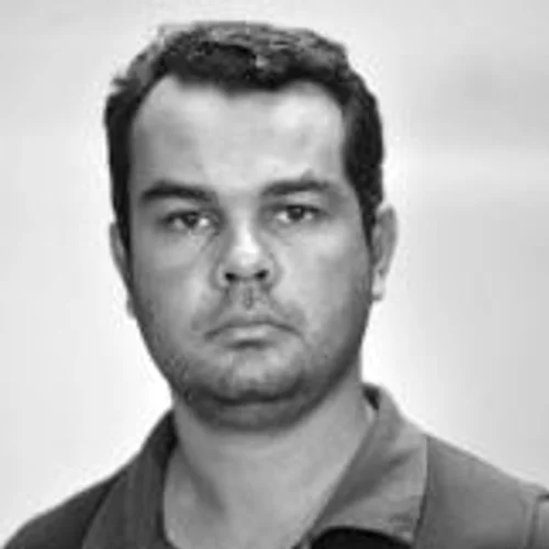 JÚNIOR DE FRANCISCO