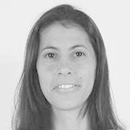 LEANDRA LEMES