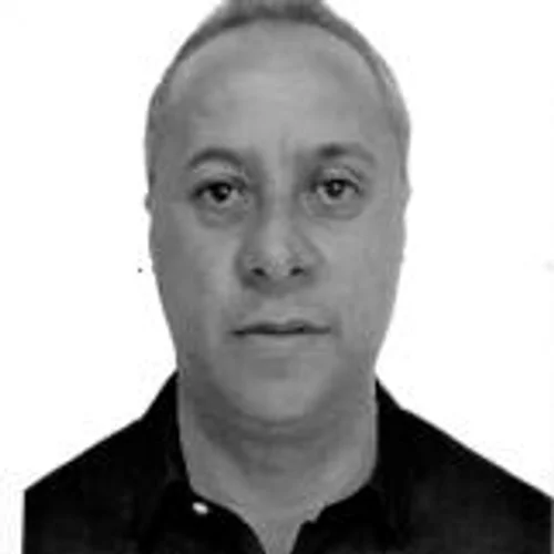 LEO ARAUJO