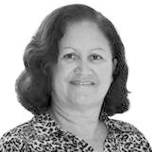 LENA CABELEIREIRA