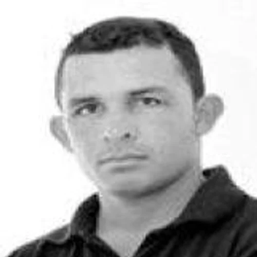 RISOEL SIQUEIRA