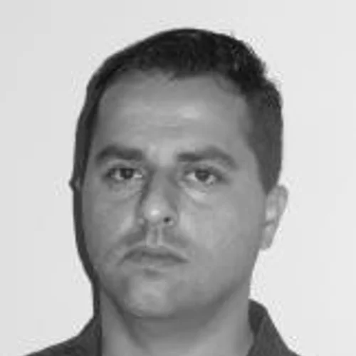 Kel Lopes
