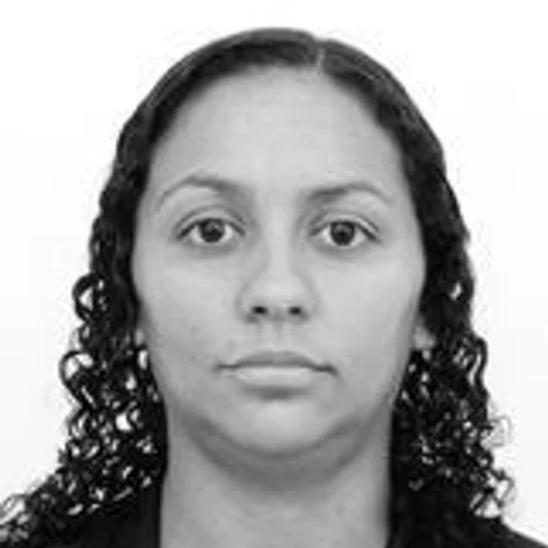 TAMIRES TEIXEIRA