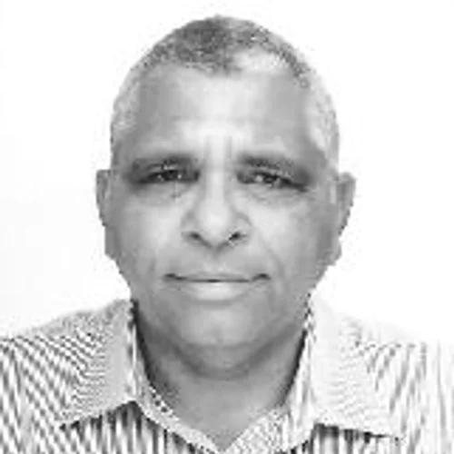 Mario Faustino
